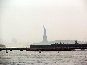 Waterways Boat Cruise NYC (around Manhattan island) 131.JPG
